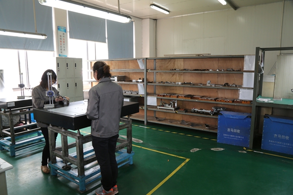 品检在检验产品2